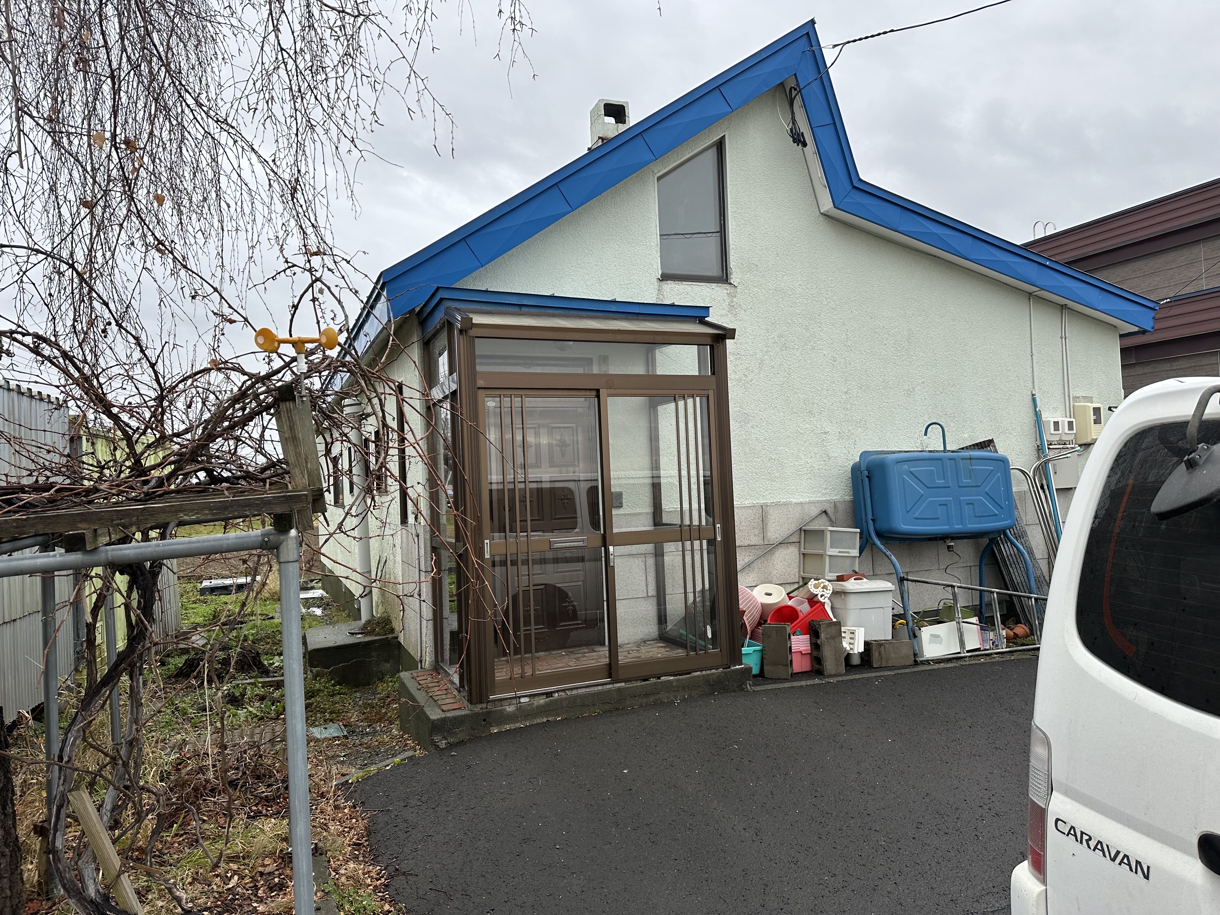 解体前の建物外観