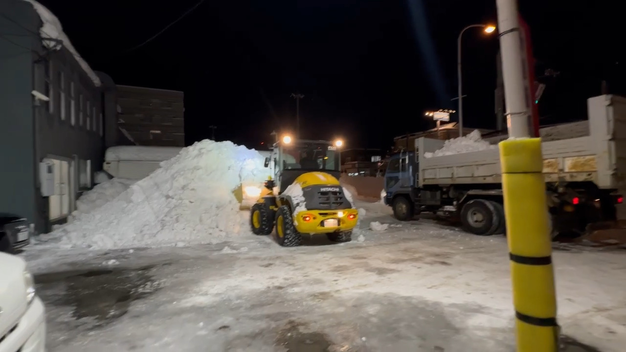 札幌市北区あいの里 駐車場除雪作業